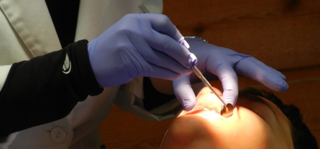 Цены на стоматологические услуги снижают в Беларуси